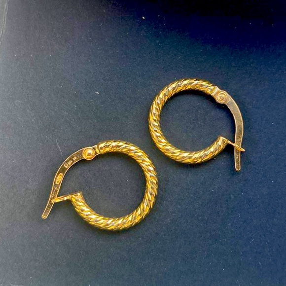 18K Gold chain & earrings
